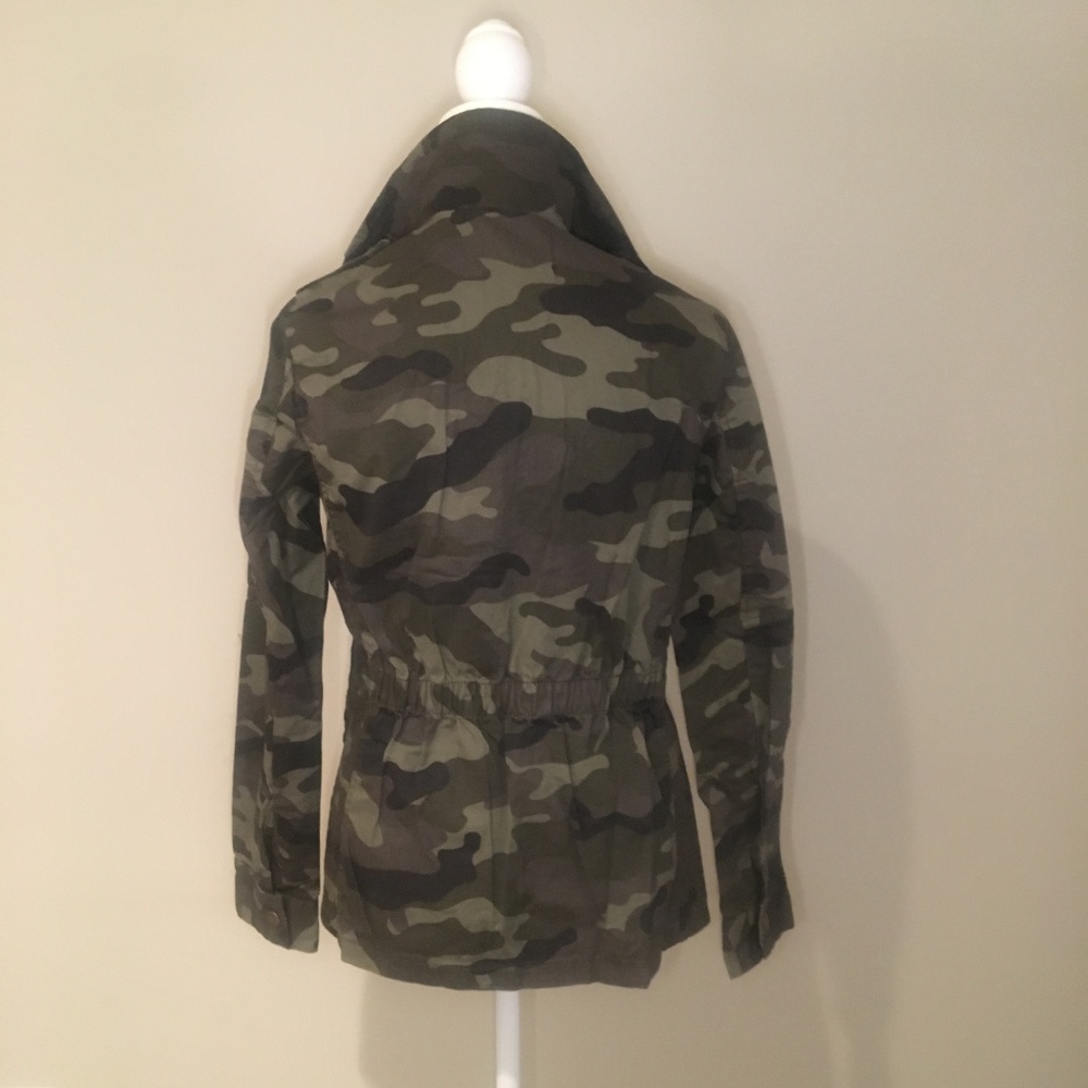 Love Tree Camouflage coat - Picture 4 of 8